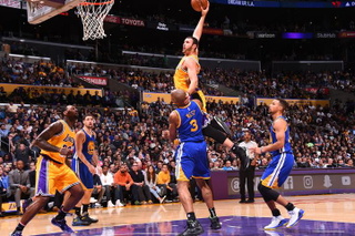 Illustration for article titled NBA Viewing Guide, November 6